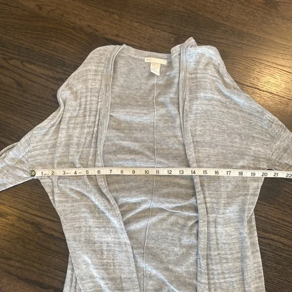 H&M Gray Heathered Cardigan Small S EUC Lightweight - Picture 4 of 7